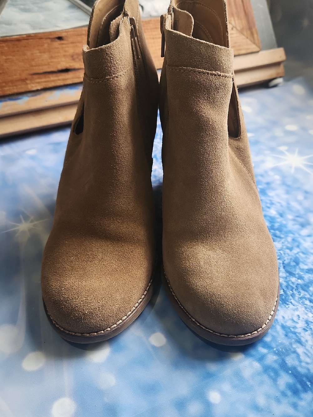 Lucky Brand Women's Suede Ankle Booties in Tan
